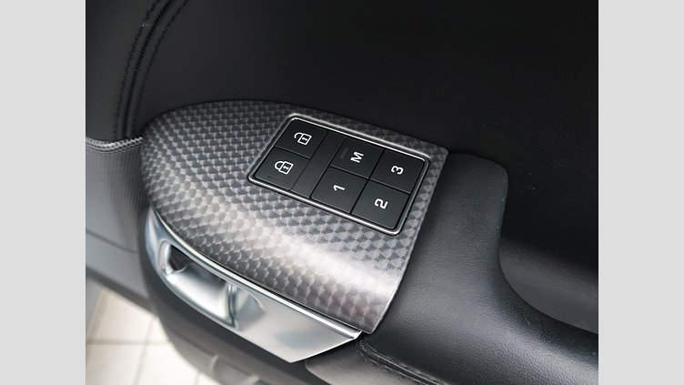 2020 認定中古車 Land Rover Range Rover Sport ユーロンホワイト INGENIUM 3.0L 6気筒ディーゼル MHEV 300PS HSE DYNAMIC