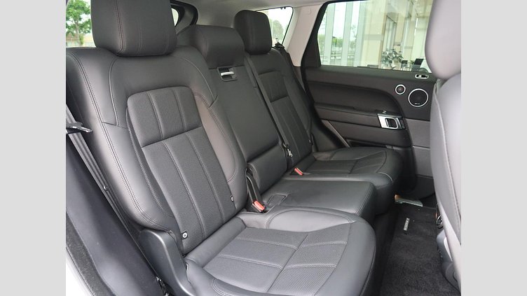 2020 認定中古車 Land Rover Range Rover Sport ユーロンホワイト INGENIUM 3.0L 6気筒ディーゼル MHEV 300PS HSE DYNAMIC