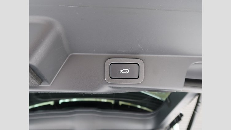 2020 認定中古車 Land Rover Range Rover Sport ユーロンホワイト INGENIUM 3.0L 6気筒ディーゼル MHEV 300PS HSE DYNAMIC