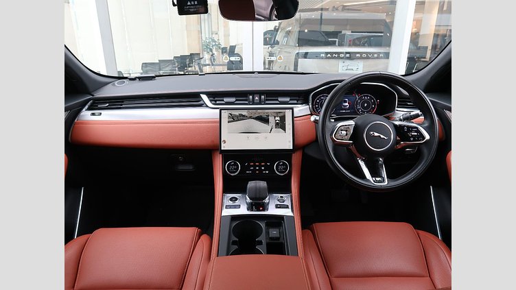 2021 認定中古車 Jaguar F-Pace サントリーニブラック P250 AWD（オートマチック） R-DYNAMIC SE
