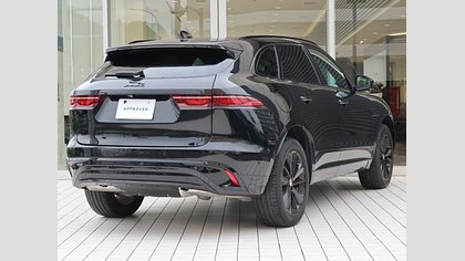 F-Pace 6