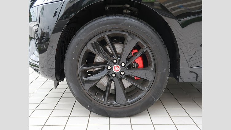 2021 認定中古車 Jaguar F-Pace サントリーニブラック P250 AWD（オートマチック） R-DYNAMIC SE