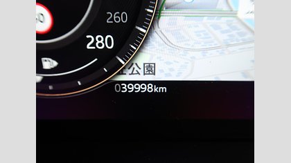 F-Pace 47