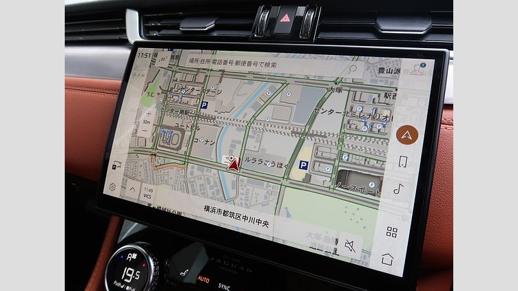 2021 認定中古車 Jaguar F-Pace サントリーニブラック P250 AWD（オートマチック） R-DYNAMIC SE