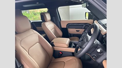 Defender 90 5