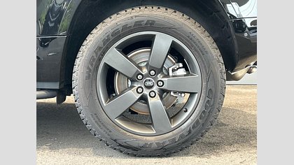 Defender 90 64