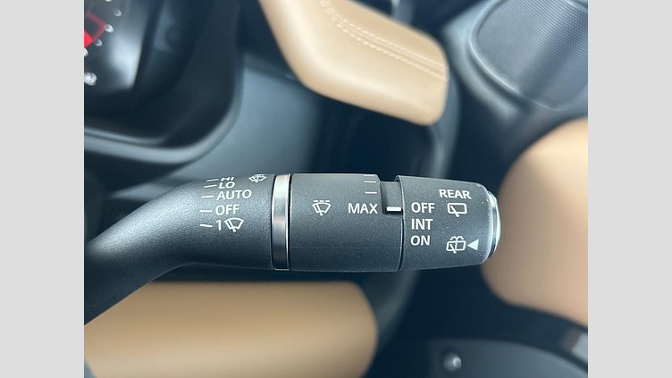 2025 認定中古車 Land Rover Defender 90 サントリーニブラック D350 ディーゼルマイルドハイブリッド X-Dynamic HSE