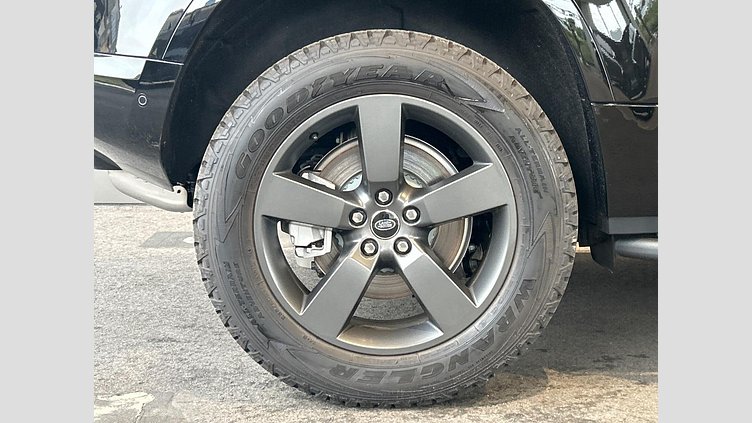 2025 認定中古車 Land Rover Defender 90 サントリーニブラック D350 ディーゼルマイルドハイブリッド X-Dynamic HSE