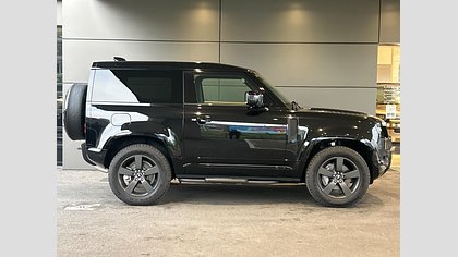 Defender 90 1
