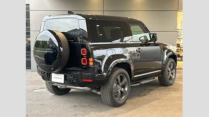 Defender 90 2