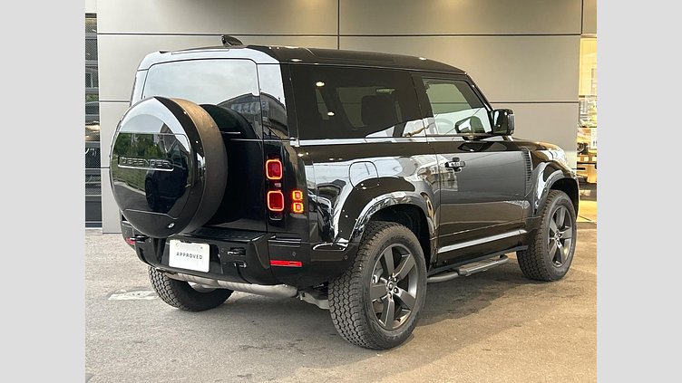 2025 認定中古車 Land Rover Defender 90 サントリーニブラック D350 ディーゼルマイルドハイブリッド X-Dynamic HSE