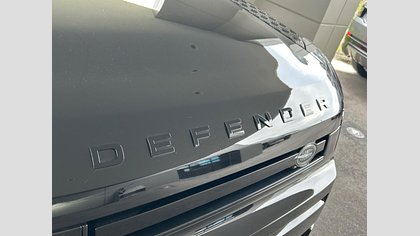 Defender 90 63