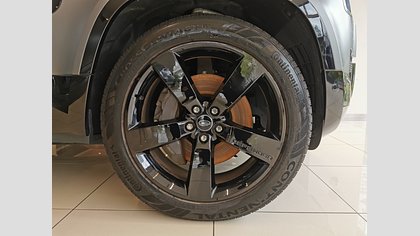 Defender 110 8