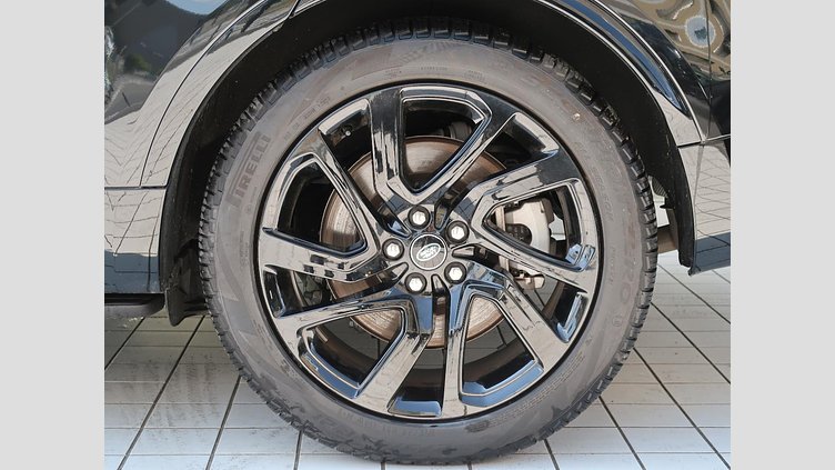 2024 認定中古車 Land Rover Discovery サントリーニブラック D350マイルドハイブリッド（ディーゼル） Dynamic HSE