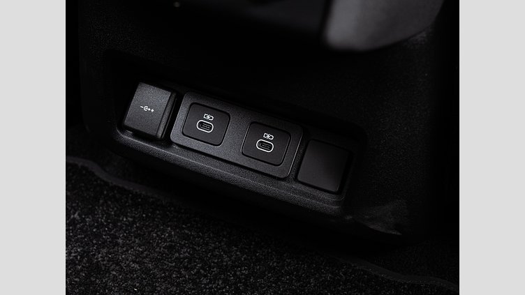 2024 認定中古車 Land Rover Discovery カルパチアングレイ D350マイルドハイブリッド（ディーゼル） Dynamic HSE　D350　７人乗り