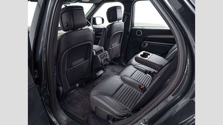 2024 認定中古車 Land Rover Discovery カルパチアングレイ D350マイルドハイブリッド（ディーゼル） Dynamic HSE　D350　７人乗り