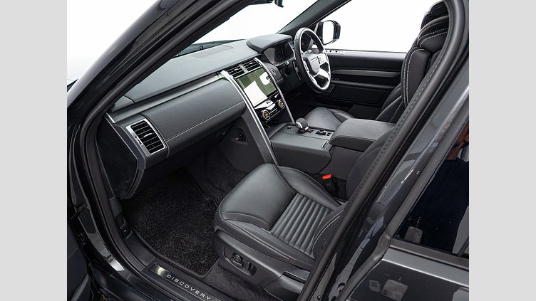 2024 認定中古車 Land Rover Discovery カルパチアングレイ D350マイルドハイブリッド（ディーゼル） Dynamic HSE　D350　７人乗り