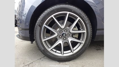 Range Rover Velar 66