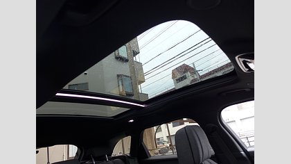 Range Rover Velar 16