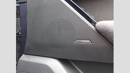 Range Rover Velar 21