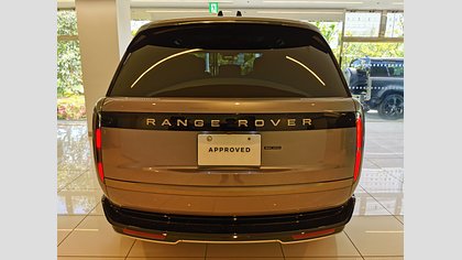 Range Rover 6