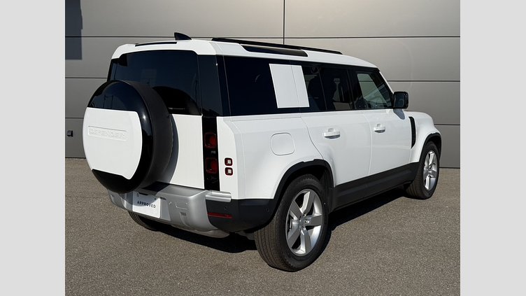 2024 認定中古車 Land Rover Defender 110 フジホワイト D350 ディーゼルマイルドハイブリッド S