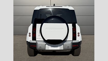 Defender 110 4