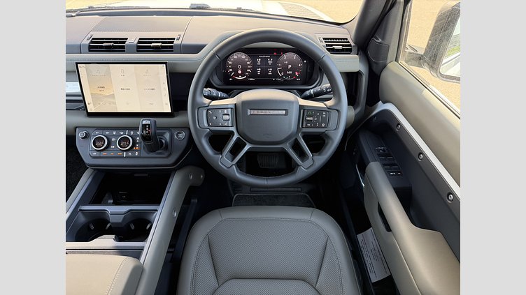 2024 認定中古車 Land Rover Defender 110 フジホワイト D350 ディーゼルマイルドハイブリッド S