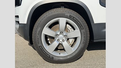 Defender 110 23