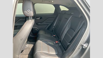 F-Pace 9