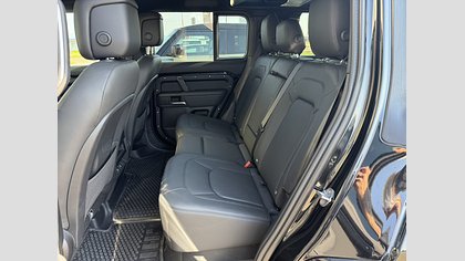 Defender 110 9