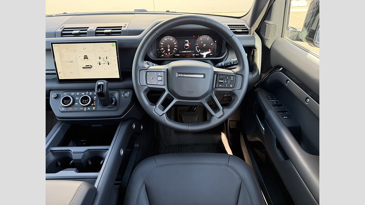 2025 認定中古車 Land Rover Defender 110 サントリーニブラック D350 ディーゼルマイルドハイブリッド X-Dynamic HSE