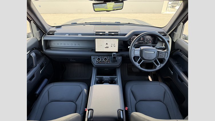 2025 認定中古車 Land Rover Defender 110 サントリーニブラック D350 ディーゼルマイルドハイブリッド X-Dynamic HSE