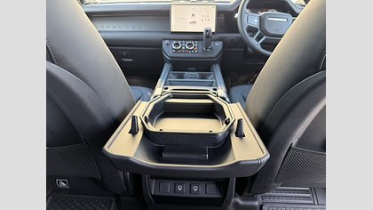 Defender 110 24