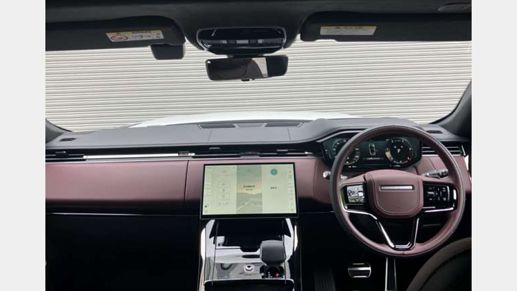2025 認定中古車 Land Rover Range Rover Sport フジホワイト D300マイルドハイブリッド スタンダードホイールベース Autobiography