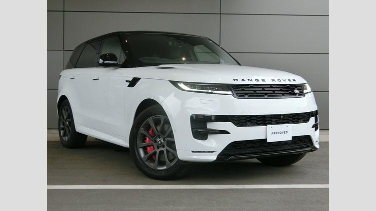2024 認定中古車 Land Rover Range Rover Sport フジホワイト P550eプラグインハイブリッド（ガソリン） スタンダードホイールベース Dynamic SE