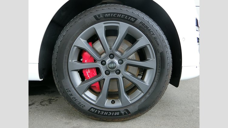 2024 認定中古車 Land Rover Range Rover Sport フジホワイト P550eプラグインハイブリッド（ガソリン） スタンダードホイールベース Dynamic SE