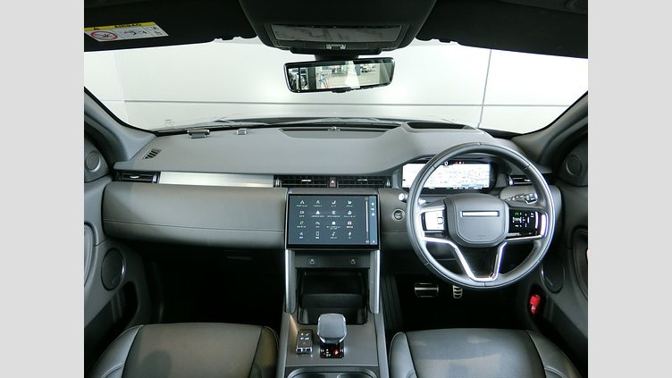 2024 認定中古車 Land Rover Discovery Sport サントリーニブラック プラグインハイブリッド（ガソリン） 標準ホイール Dynamic HSE