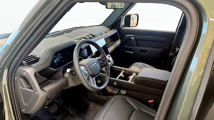 Defender 110 7