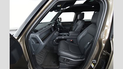 Defender 110 16
