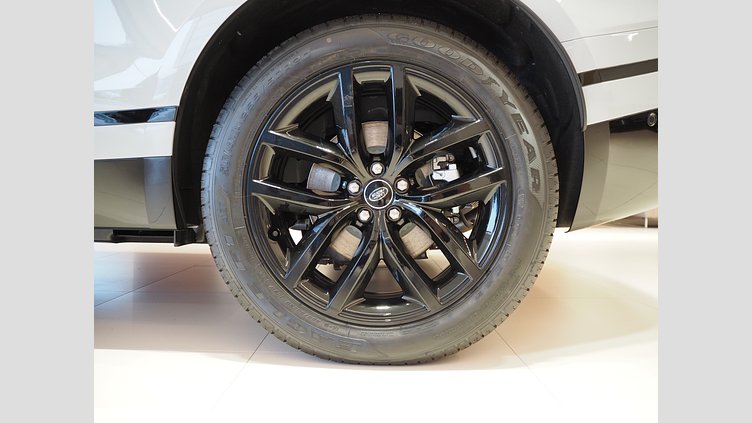 2025 Begagnad Land Rover Range Rover Velar Arroios Grey (grå) P400e Bensin Plug-in Elhybrid Kort hjulbas (SWB) Dynamic SE