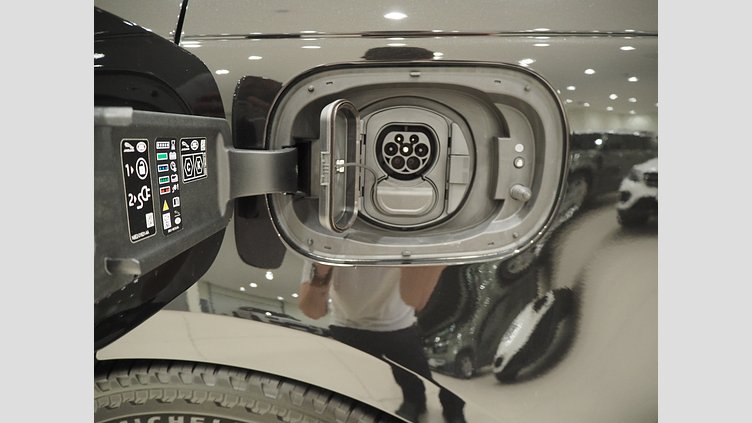 2025 Ny Land Rover Range Rover Sport Santorini Black P460e Bensin Plug-in Hybrid Kort hjulbas (SWB) Dynamic SE