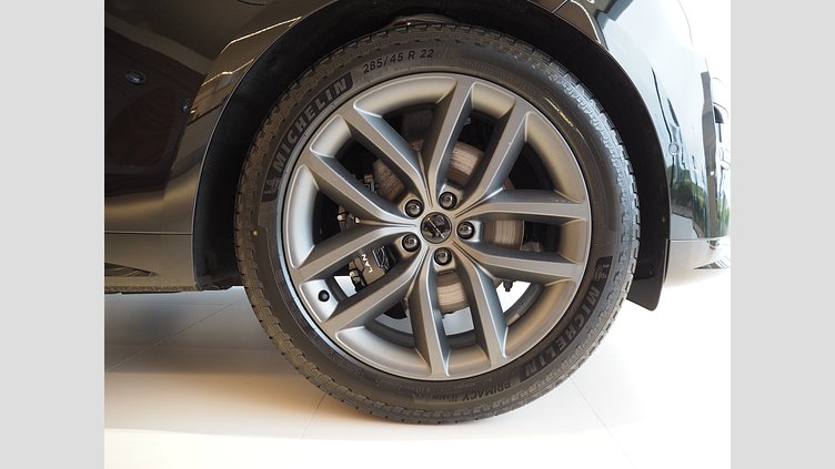 2025 Ny Land Rover Range Rover Sport Santorini Black P460e Bensin Plug-in Hybrid Kort hjulbas (SWB) Dynamic SE
