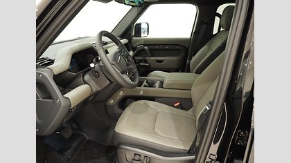 Defender 110 11