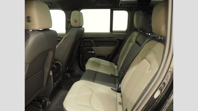 2026 Ny Land Rover Defender 110 Santorini Black Bensin Laddhybrid X-Dynamic SE