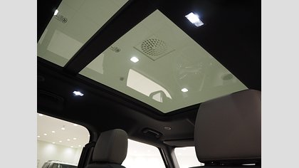 Defender 110 9