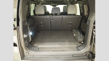 Defender 110 4