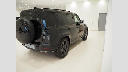 Defender 110 2