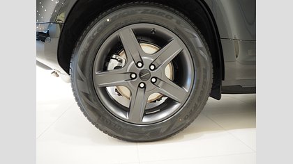 Defender 110 3
