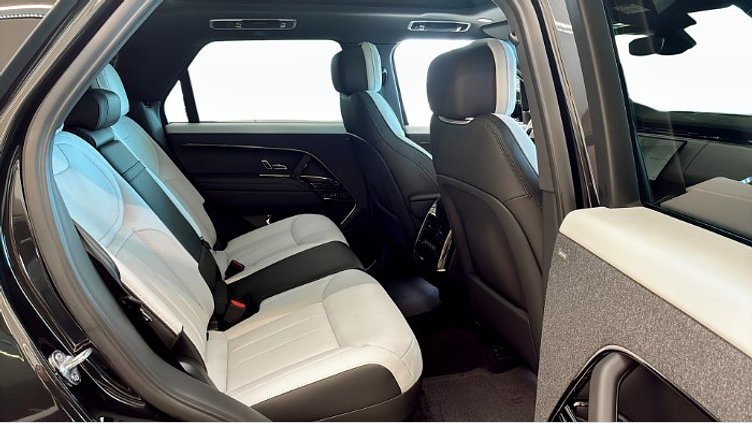 2025 Ny Land Rover Range Rover Sport Santorini Black P460e Bensin Plug-in Hybrid Kort hjulbas (SWB) Dynamic SE
